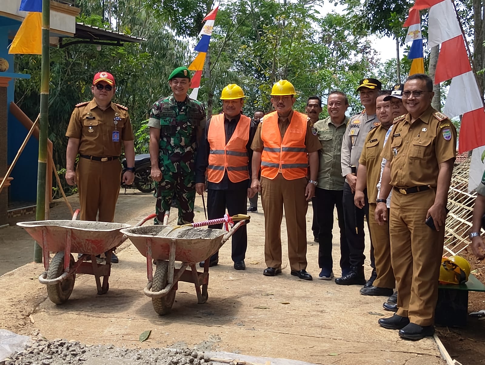 ACARA PEMBUKAAN BAKTI SILIWANG...
